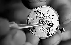 萧邦手表维修（萧邦手表调整日期时卡住的解决方法）