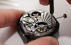 手表维修（萧邦手表表带锈蚀的护理建议）